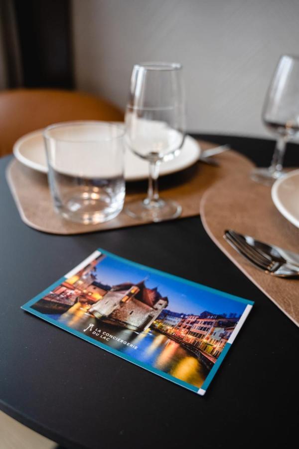 Le Nid Du Favre I - Charming Studio With Stunning Lake View Annecy Eksteriør billede
